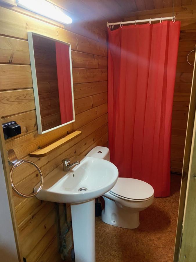 Bungalow&Camping Fuente De Regrustan Graus Exteriör bild
